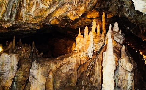 Mladečské jeskyně ➟ 14 km